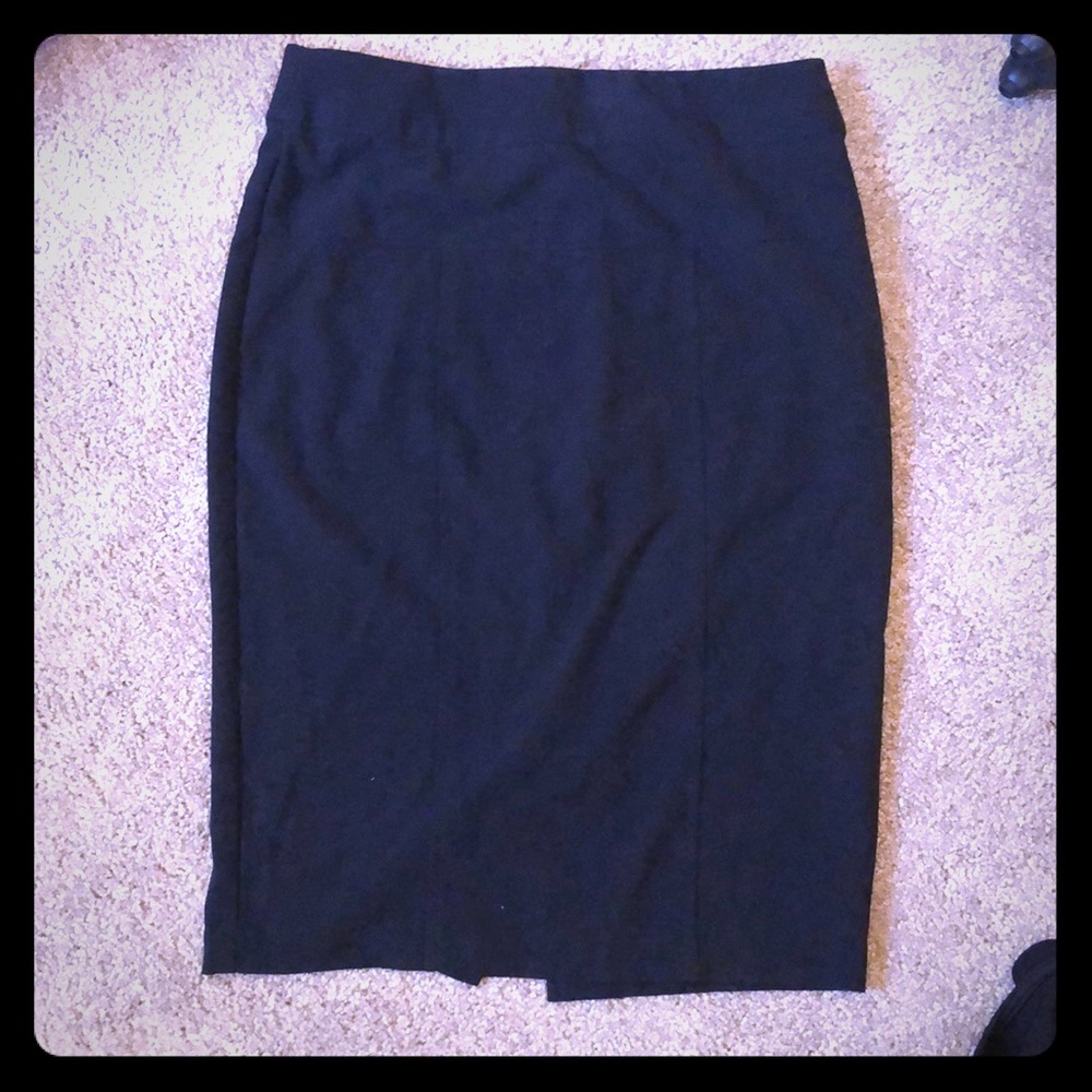 Black pencil skirt